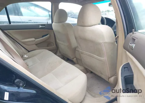 2003 Honda Accord 2.4 Lx z USA, uszkodzony, nr VIN 1HGCM563X3A005819